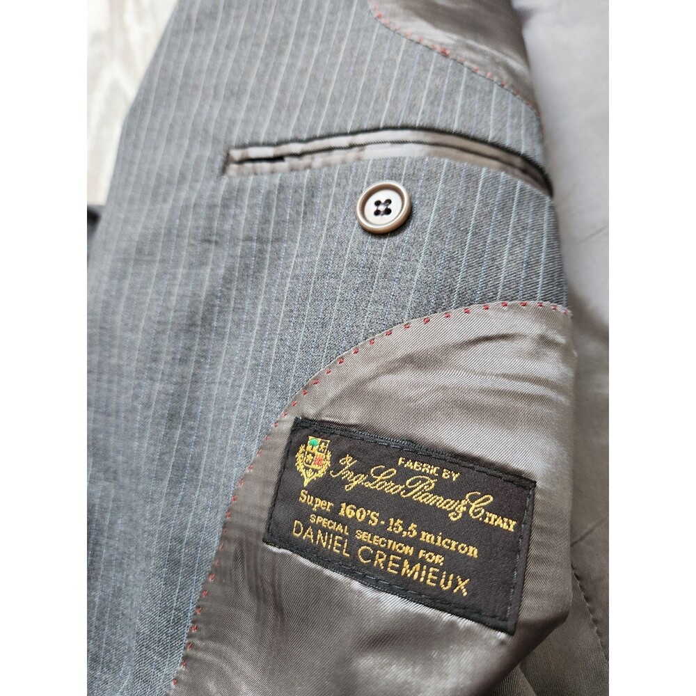 Daniel Cremieux 100% Wool Sport Coat Blazer Gray Pinstripe Italy Made 46R GUC - Picture 7 of 14
